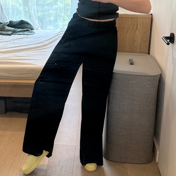 Black Velvet🐈⬛draped pants flowy and flared - Picture 5 of 9